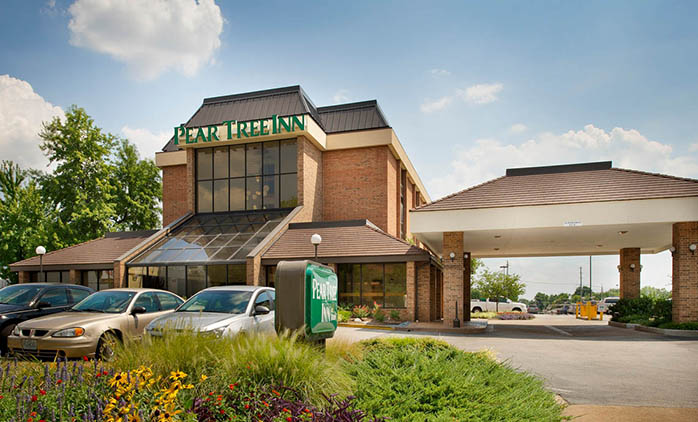 Pear Tree Inn St. Louis Airport - Drury Hotels