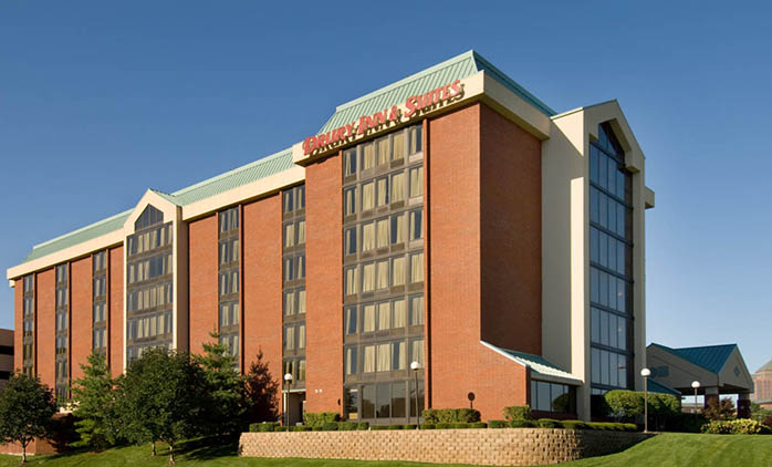 Drury Inn & Suites Kansas City Overland Park - Drury Hotels