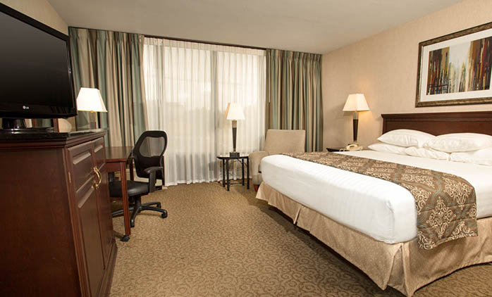 Drury Inn & Suites Louisville East - Drury Hotels