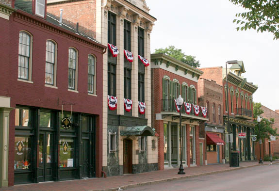 Drury Plaza Hotel St. Louis St. Charles - Drury Hotels