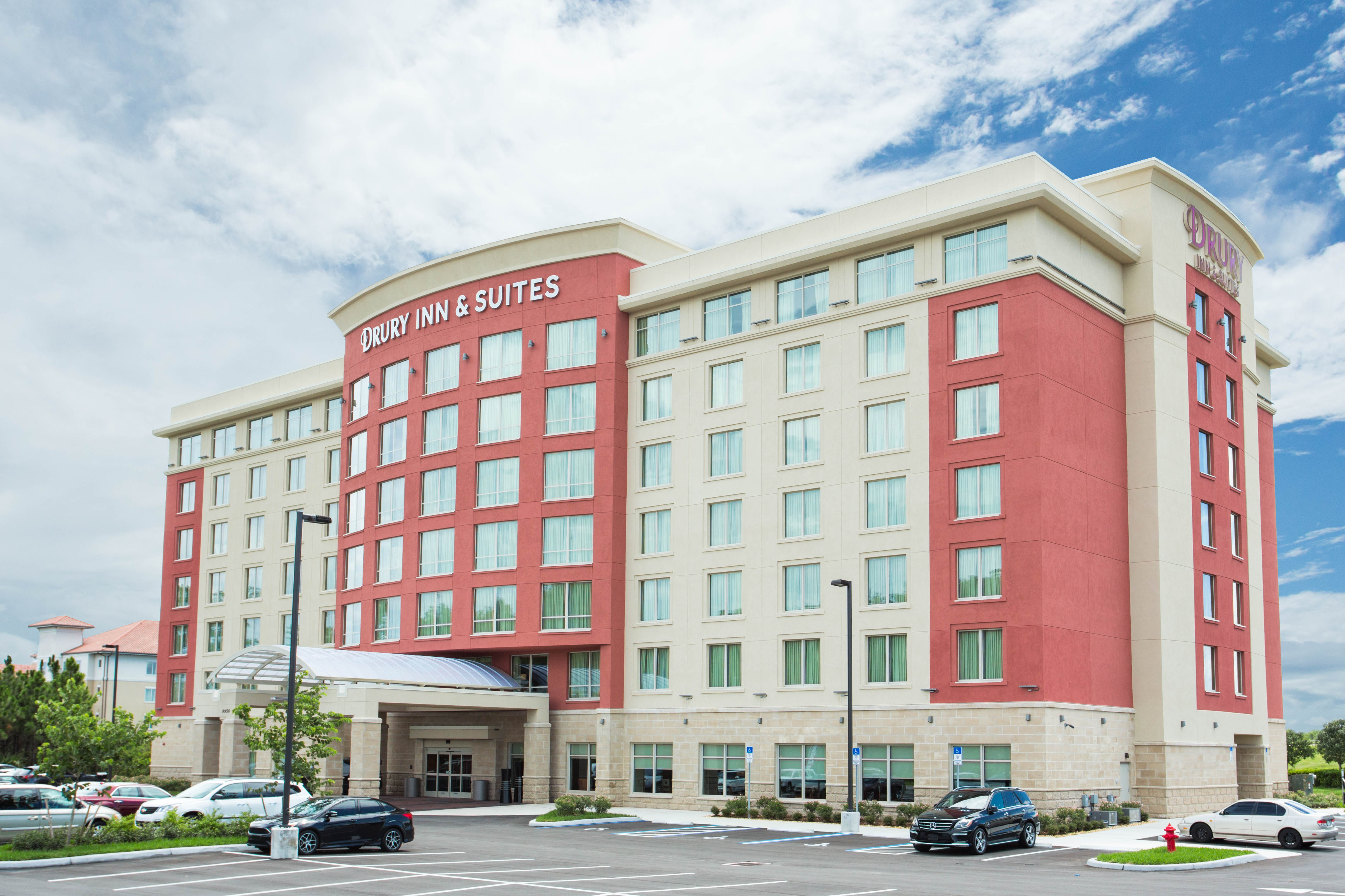 Drury Inn & Suites Fort Myers at I75 and Gulf Coast Town Center