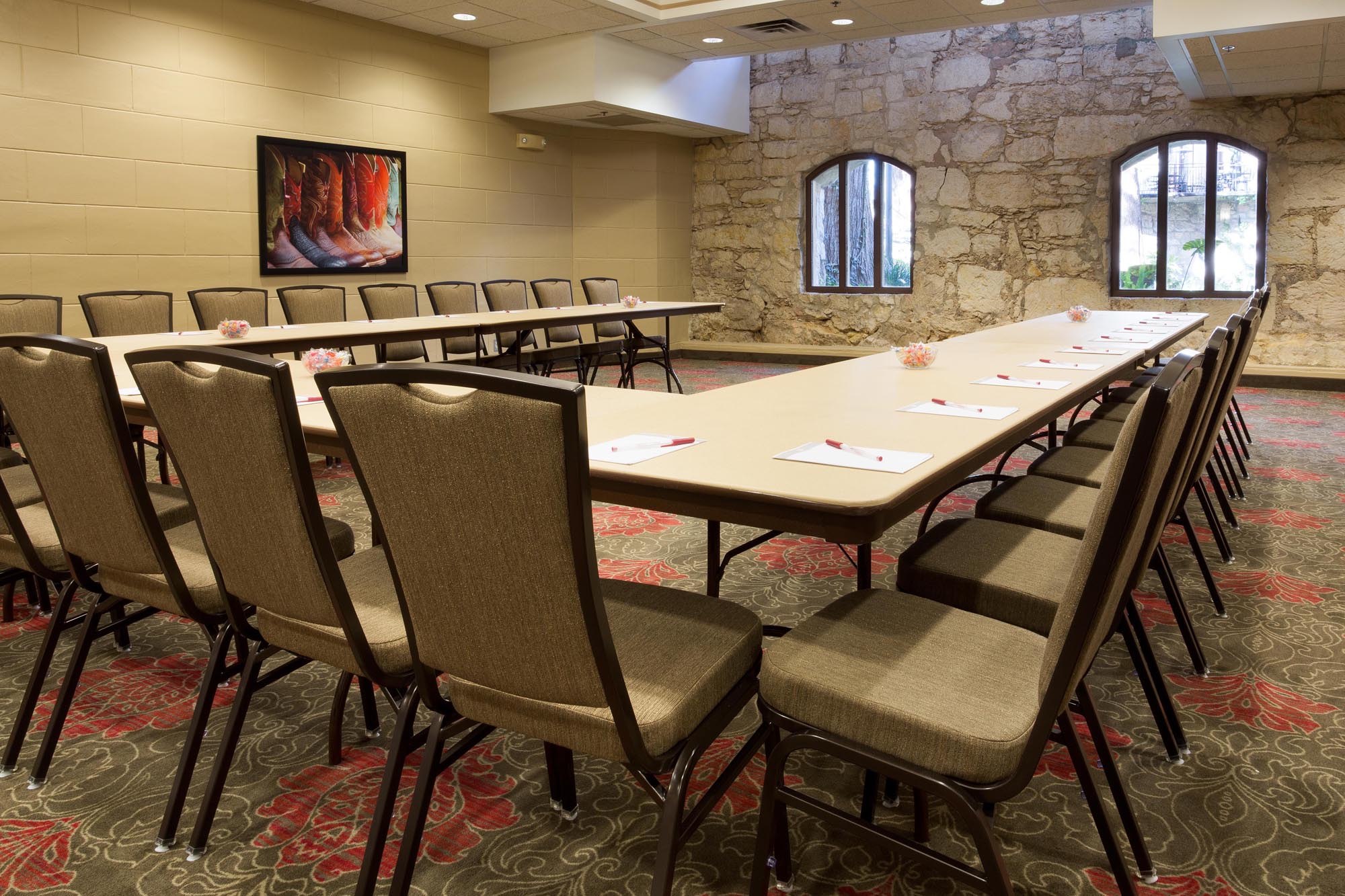 Drury Inn Suites San Antonio Riverwalk Meetings Room Drury Hotels   0005 Meeting Space Bonham Ushape 