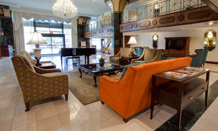 Pear Tree Inn St. Louis Convention Center - Lobby