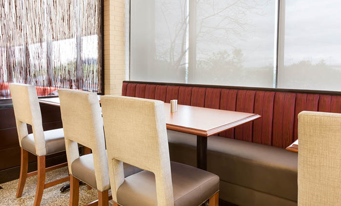 Drury Inn & Suites St. Louis Airport Dining Room