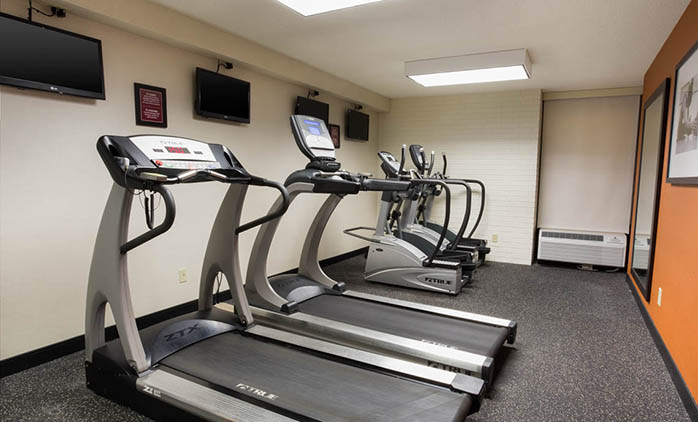 Drury Inn & Suites St. Louis Airport Fitness Center