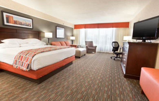 Drury Inn & Suites St. Louis Airport - Drury Hotels