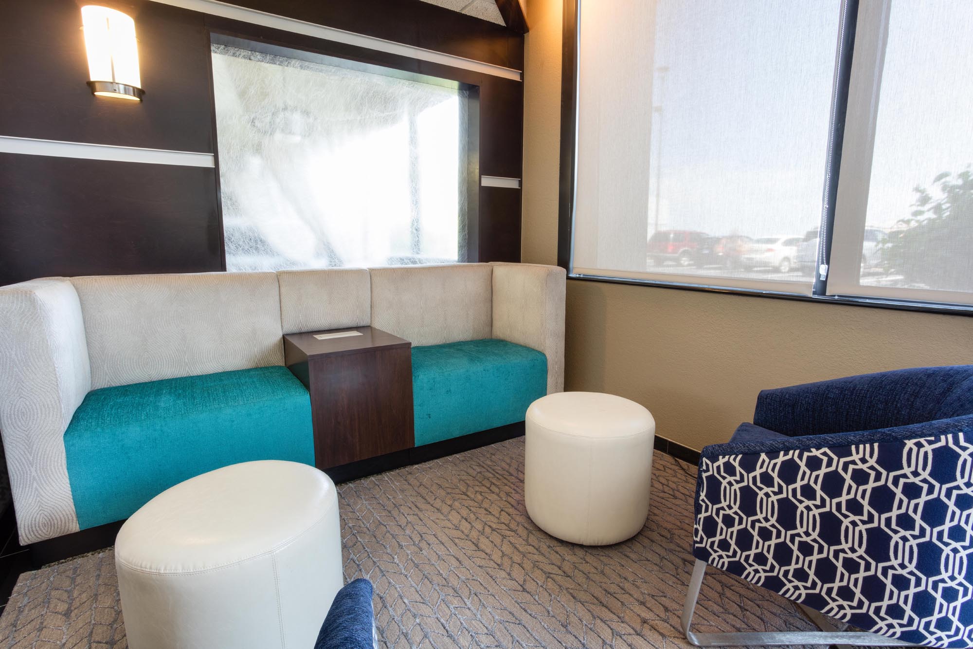 Drury Inn & Suites Kansas CIty Airport - Lobby