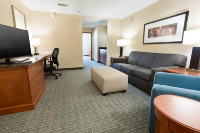 Drury Inn Suites Burlington Drury Hotels   0168 Nks Nqqs 