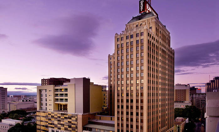 Drury Plaza Hotel San Antonio Riverwalk - Drury Hotels