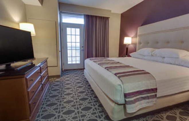 Drury Inn & Suites - Las Cruces - Two-room Suite Guestroom