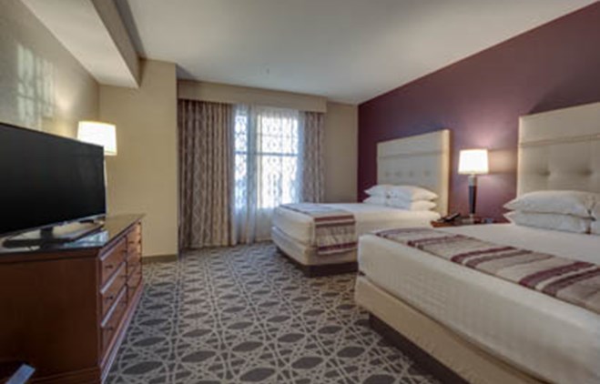Drury Inn & Suites - Las Cruces - Two-room Suite Guestroom