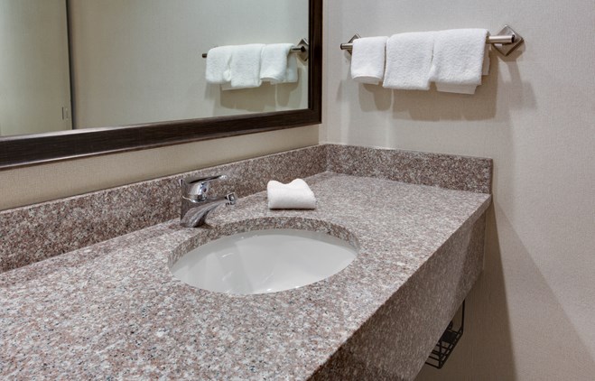 Drury Inn & Suites Nashville Airport - Two-room Suite Guestroom