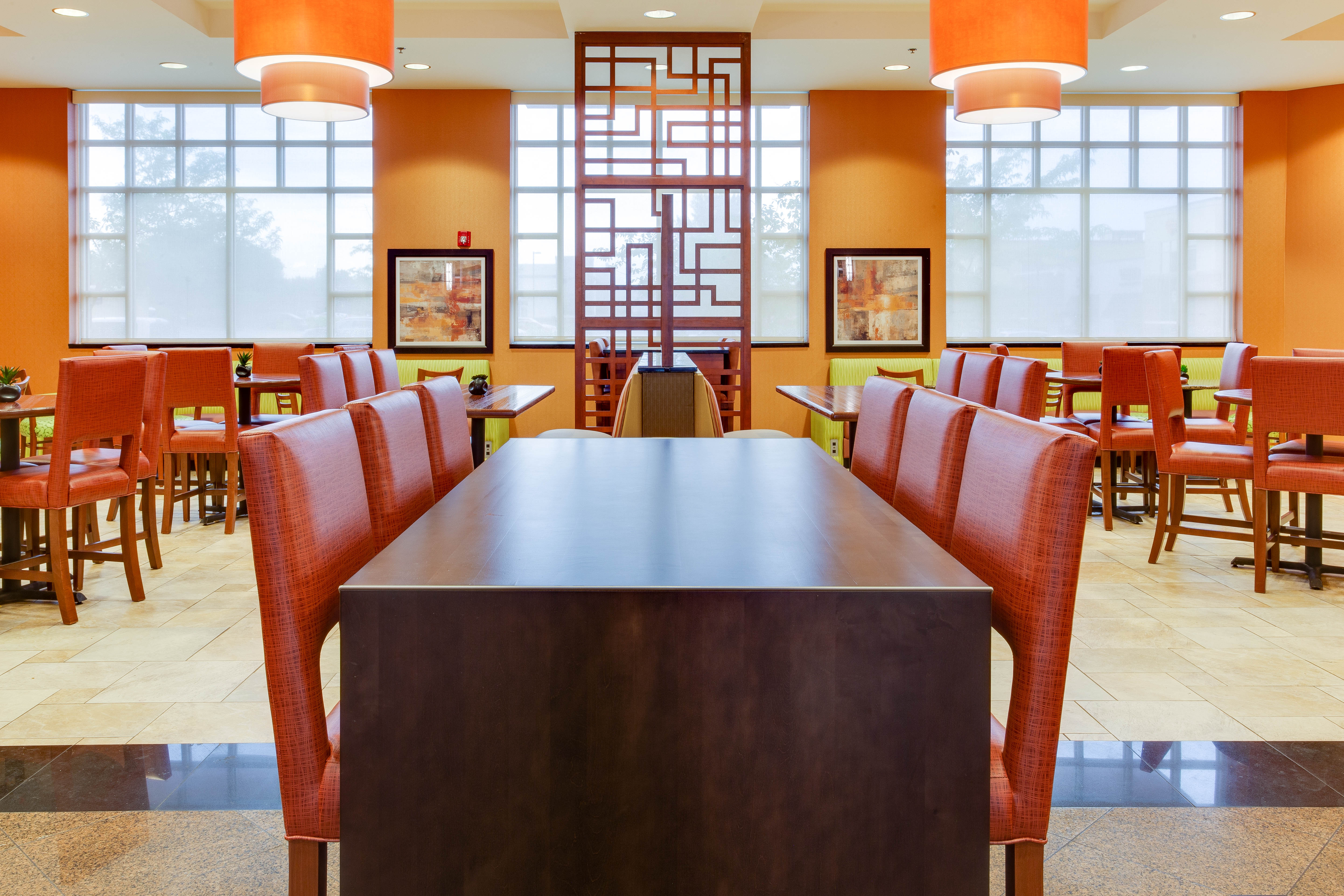 Drury Inn & Suites West Des Moines - Dining Area