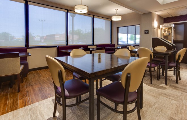Drury Inn & Suites Louisville East