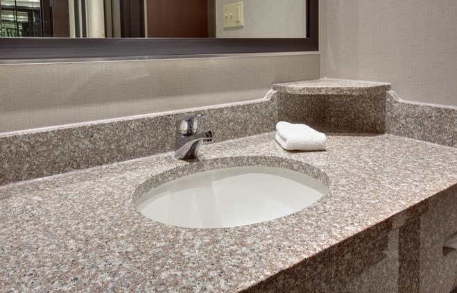 Drury Inn & Suites Louisville East - Bathroom