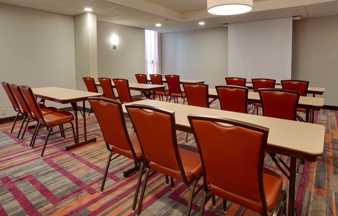 Drury Inn & Suites Terre Haute - Meeting Space
