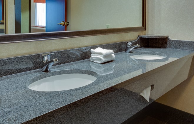 Drury Inn & Suites Memphis Southaven - Bathroom