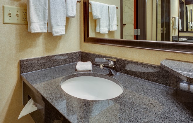 Drury Inn & Suites Memphis Southaven - Bathroom