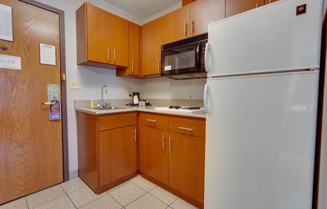 Drury Inn & Suites Hayti - Deluxe Queen Guestroom