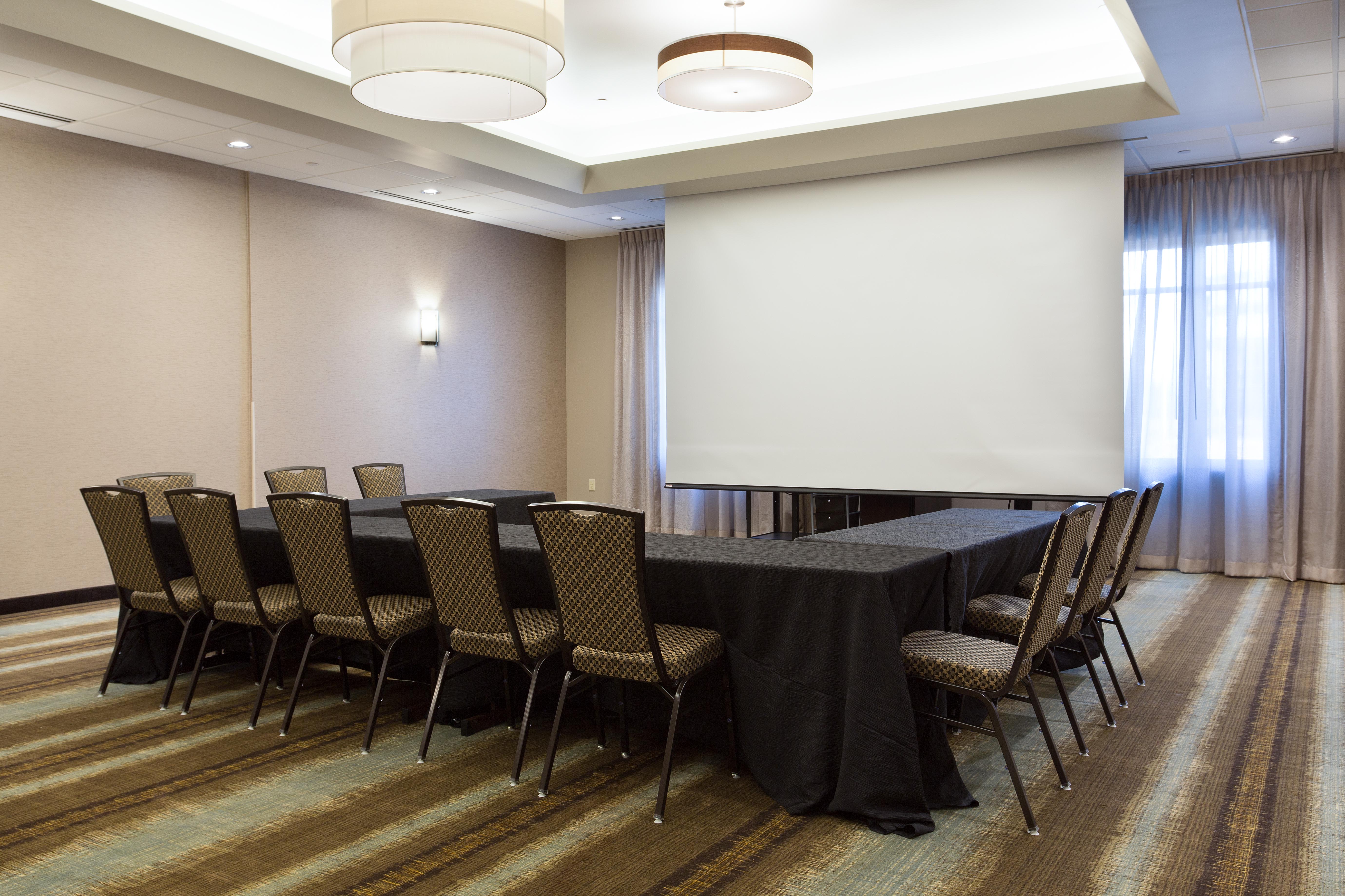 Drury Inn & Suites Louisville North - Meeting Space