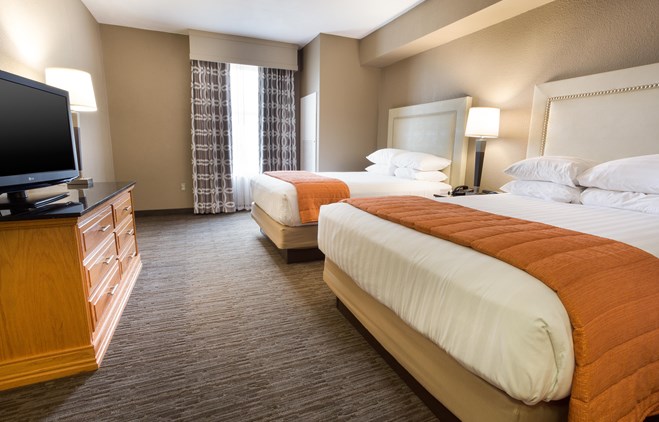 Drury Inn & Suites Lafayette - Two-room Suite Guestroom