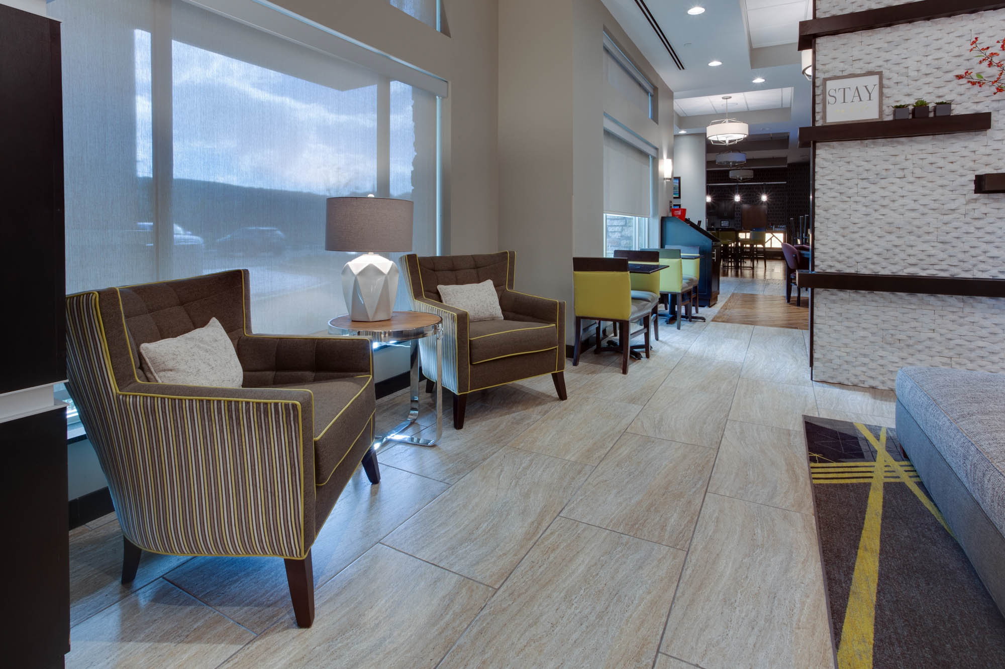 Drury Inn & Suites Huntsville - Lobby