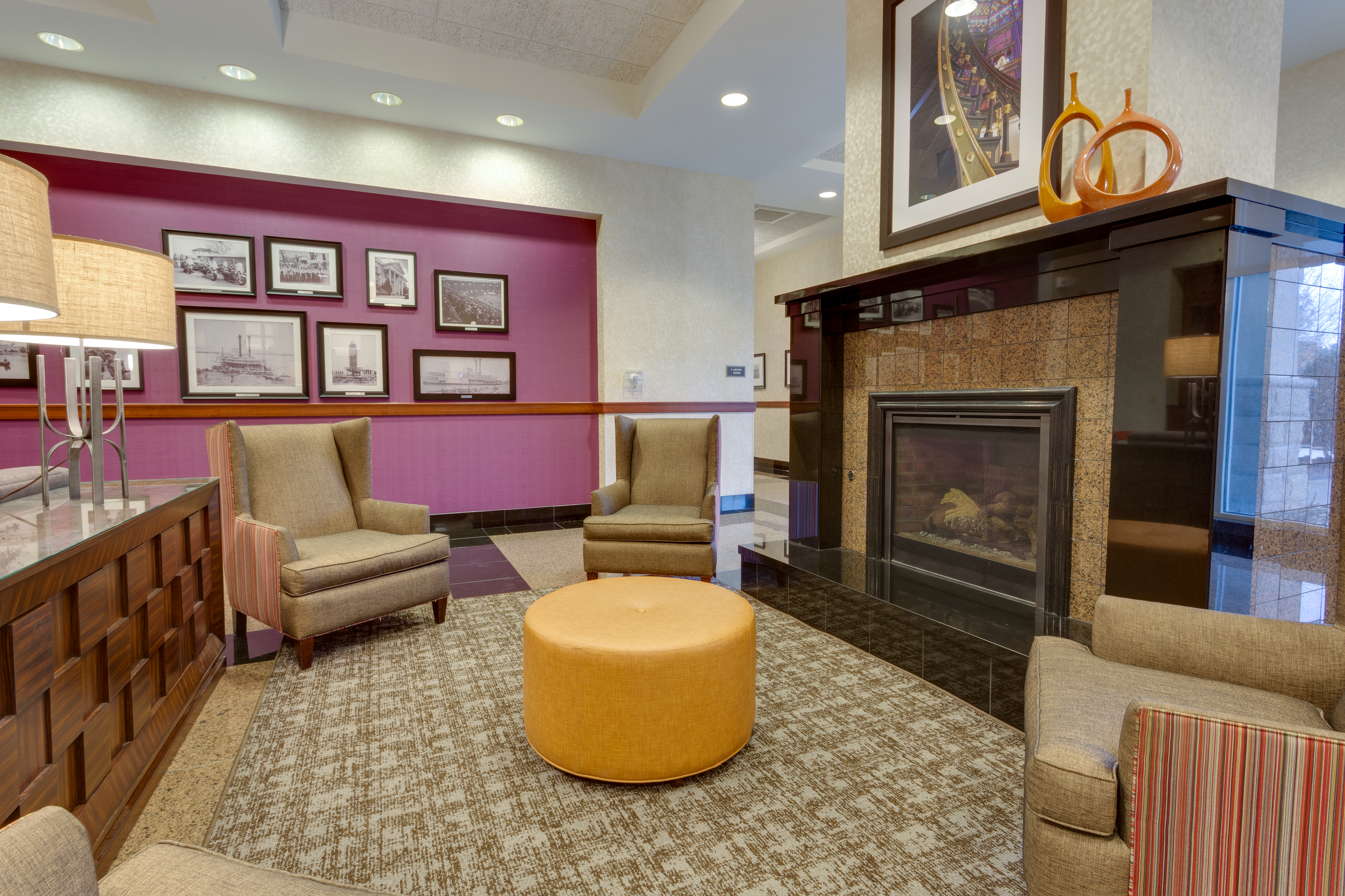 Drury Inn & Suites Baton Rouge - Lobby