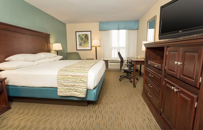 Detroit Area Hotels With Jacuzzi