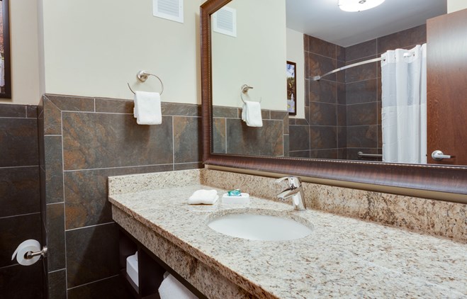 Drury Inn & Suites Dallas Frisco - Bathroom