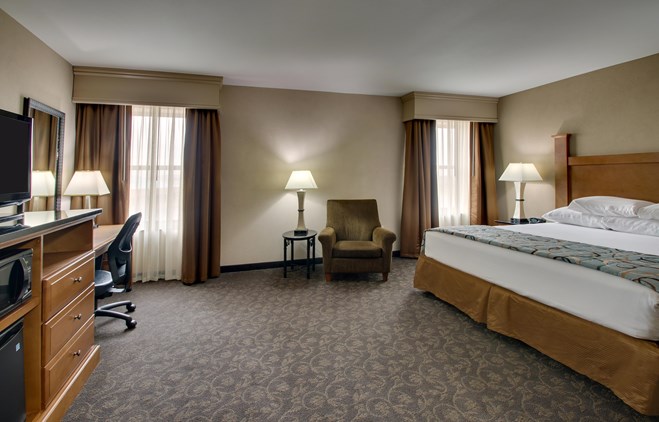 Drury Plaza Hotel Broadview Wichita Drury Hotels