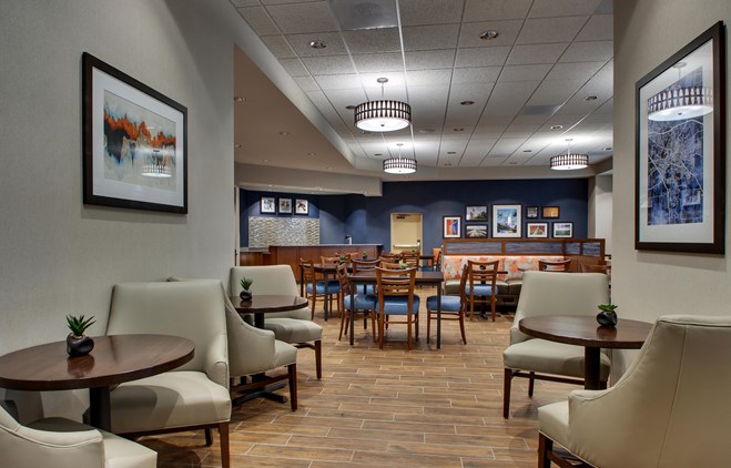 Drury Inn & Suites Iowa City Coralville - Drury Hotels