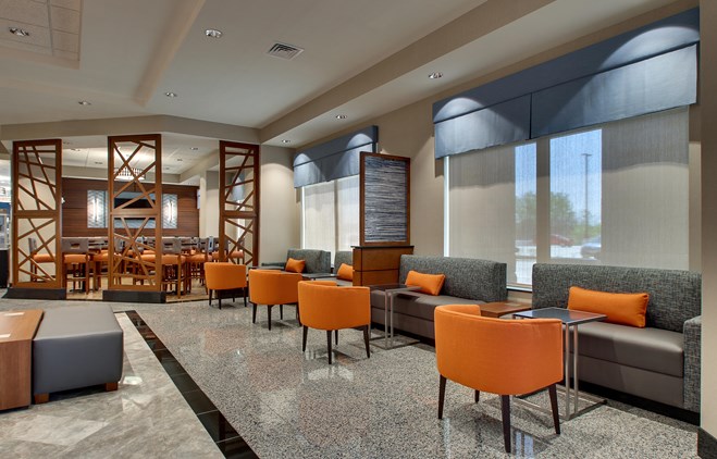 Drury Inn & Suites Iowa City Coralville - Drury Hotels