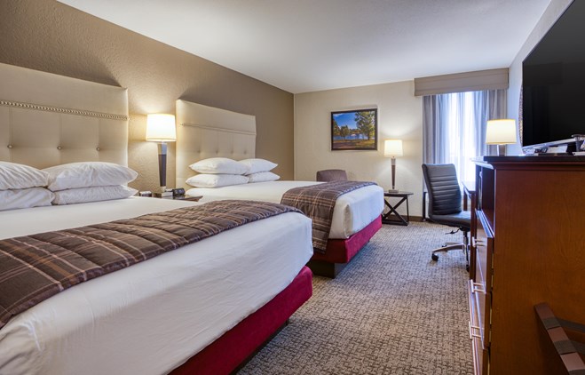 Drury Inn & Suites Fairview Heights - Double Queen Room
