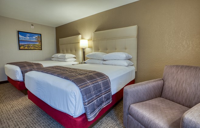 Drury Inn & Suites Fairview Heights - Double Queen Room
