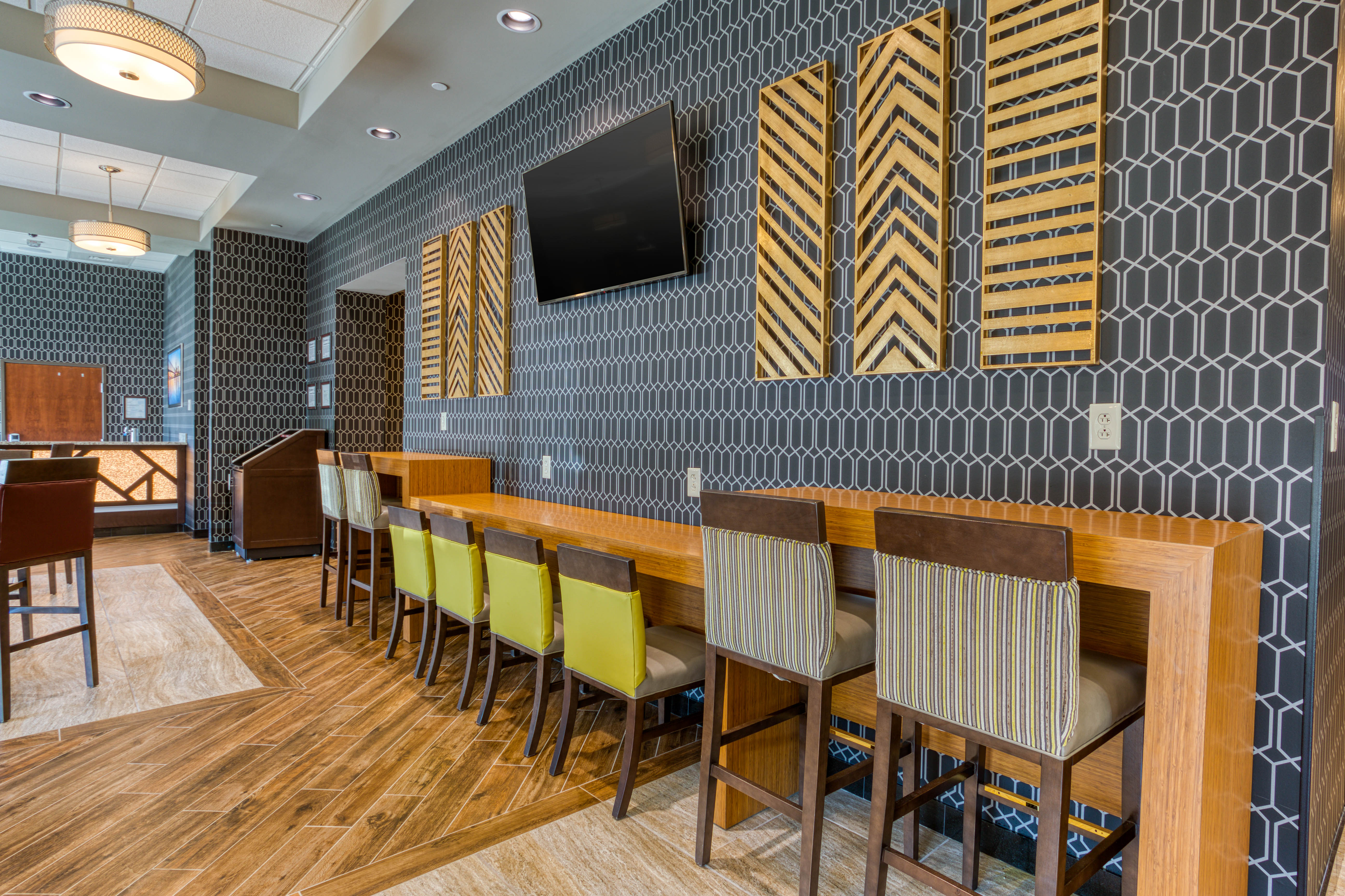Drury Inn & Suites Cincinnati Northeast Mason - Dining Area