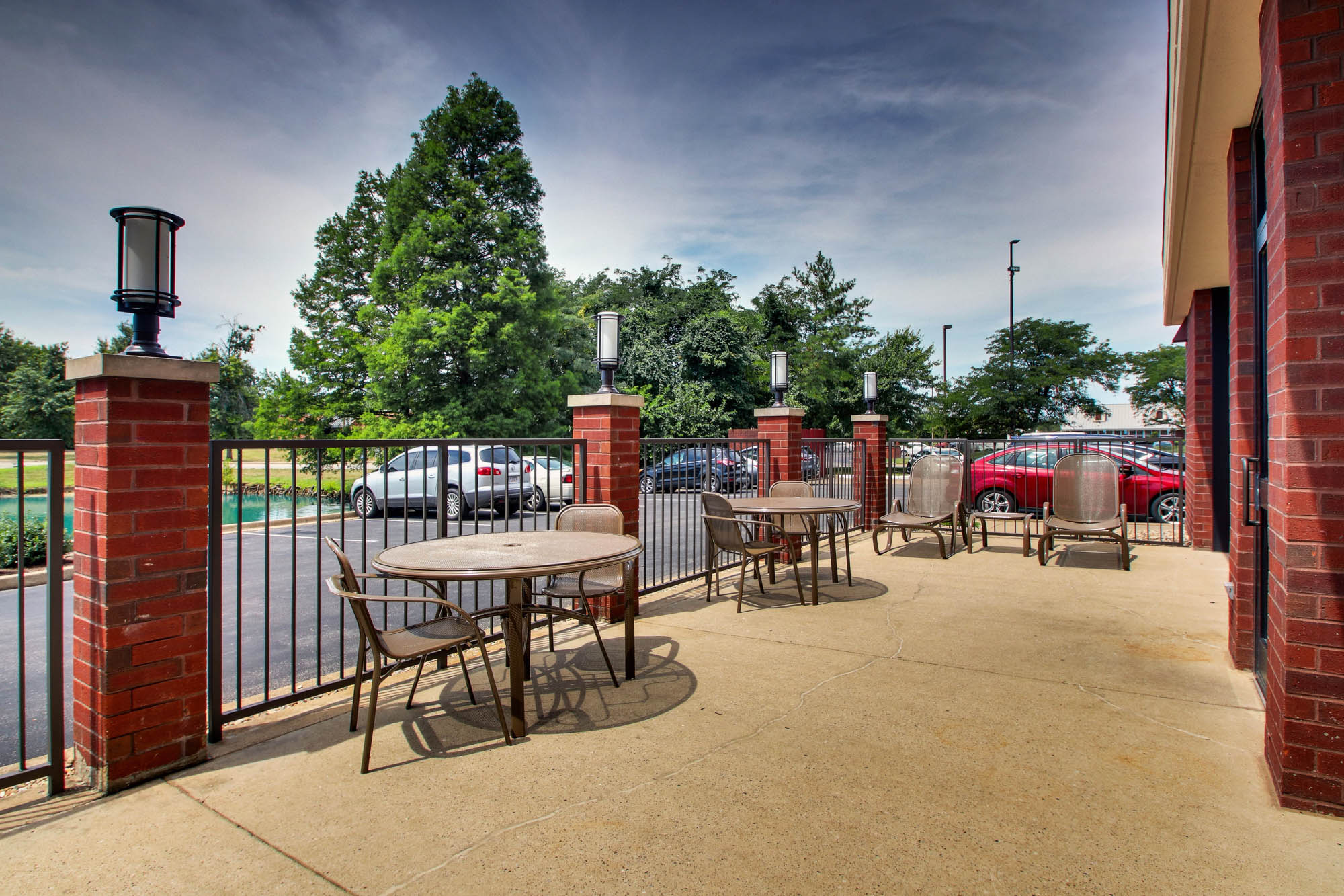 Drury Inn & Suites Evansville East - Patio