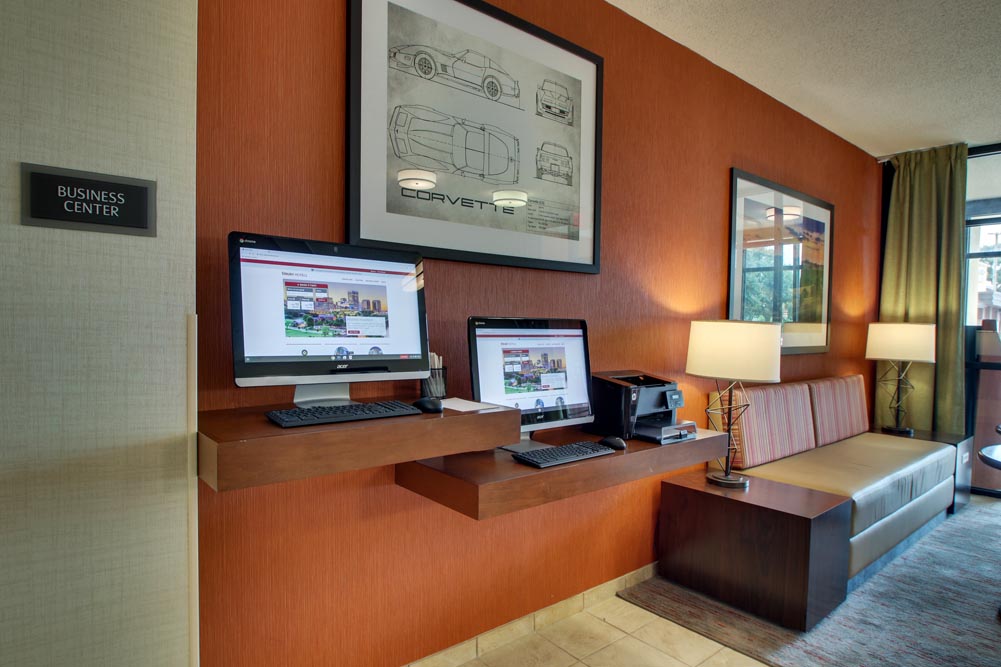 Drury Inn & Suites Bowling Green - 24 Hour Business Center