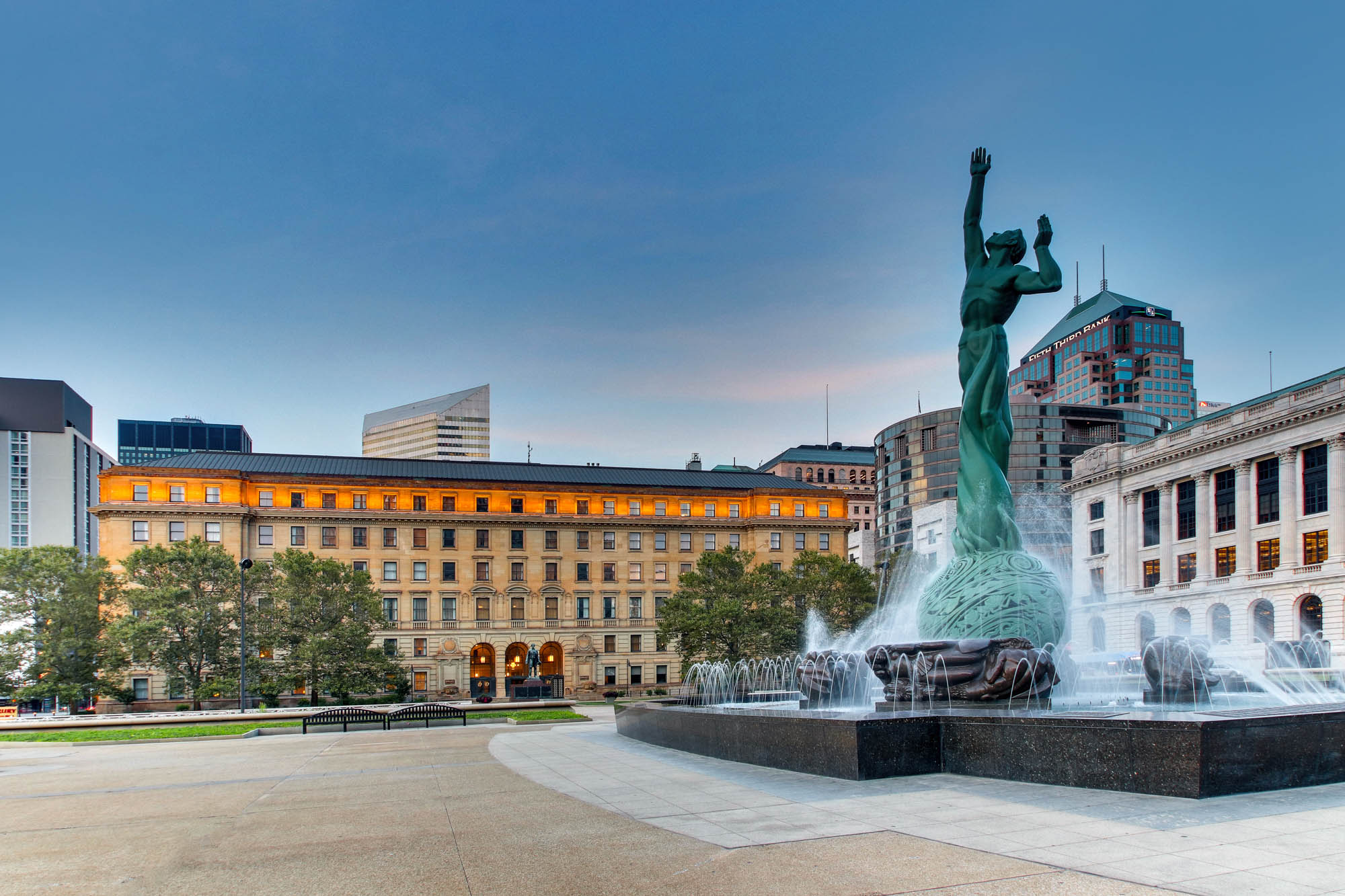 Drury Plaza Hotel Cleveland Downtown - Exterior