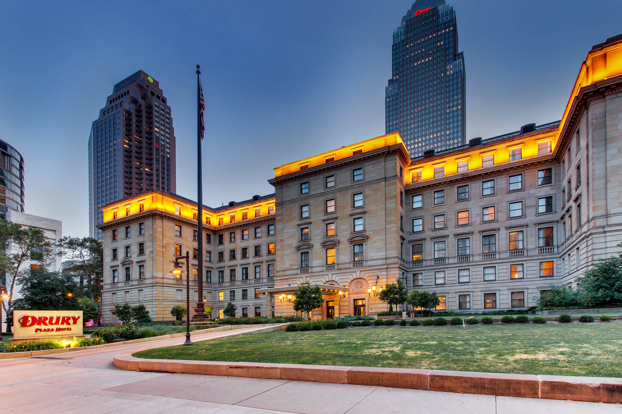 Drury Plaza Hotel Cleveland Downtown - Exterior