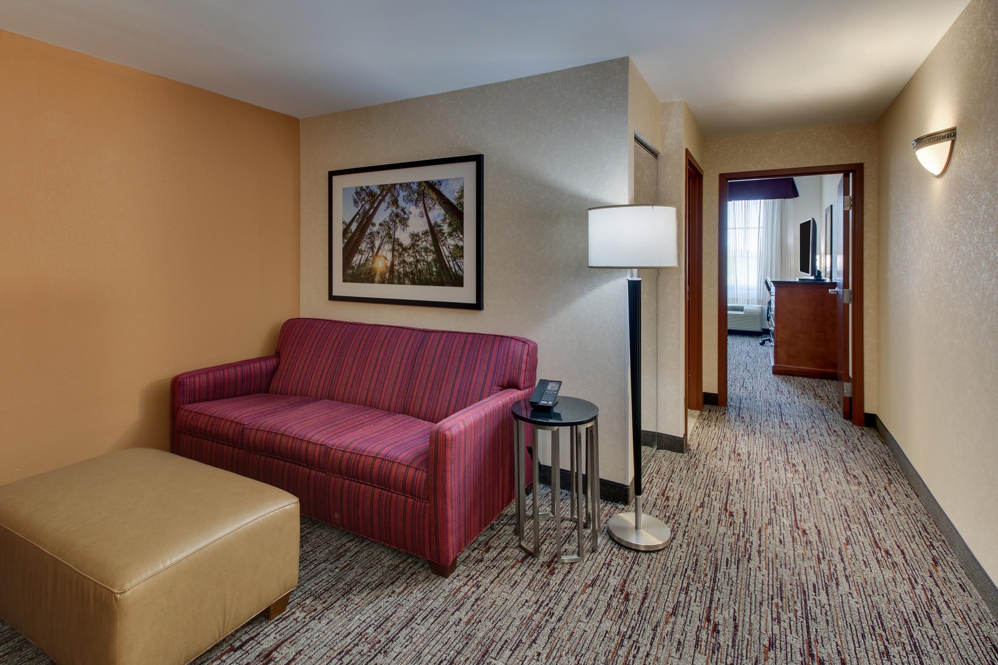 Drury Inn & Suites Meridian - Deluxe King Guestroom