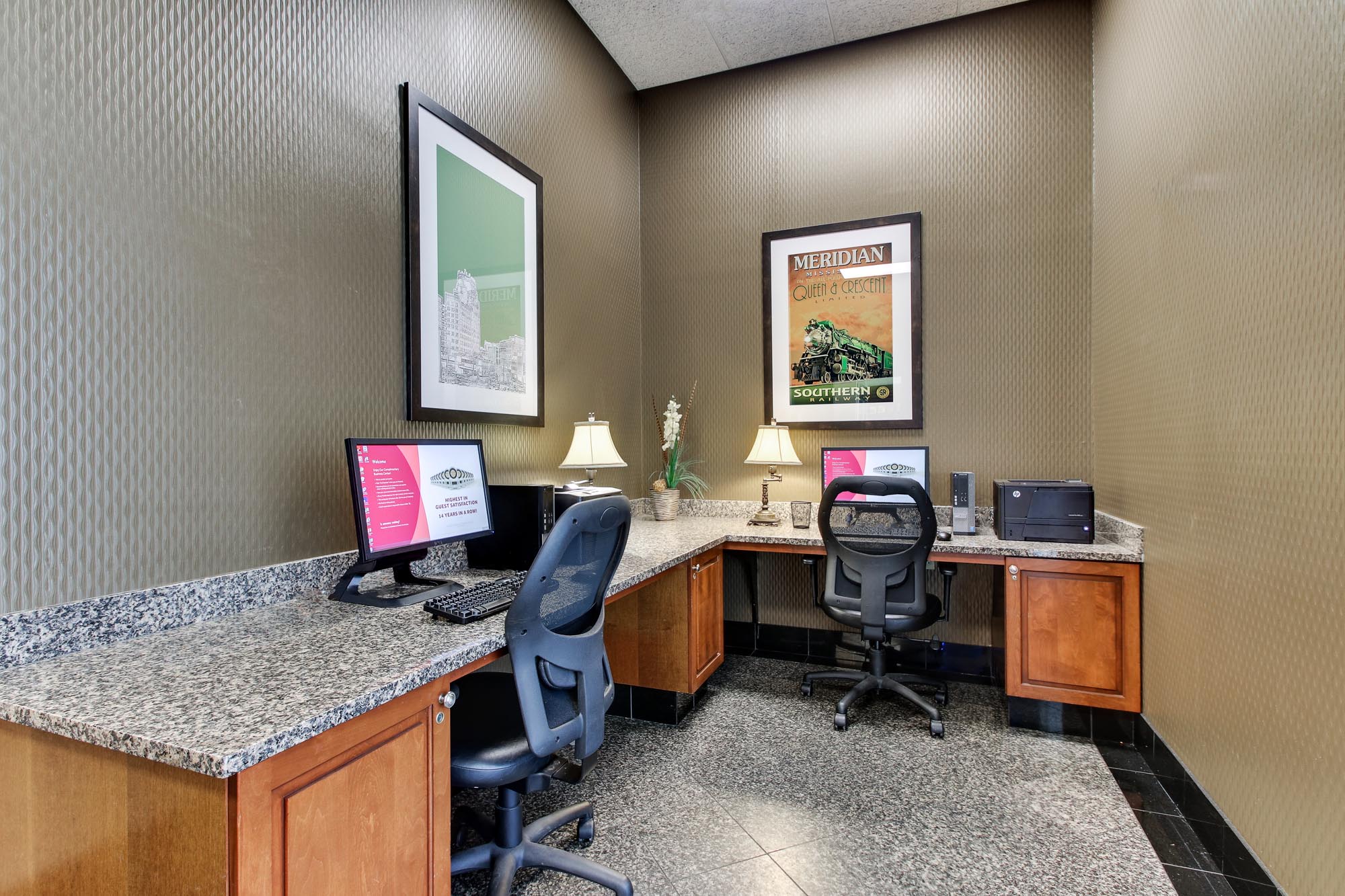 Drury Inn & Suites Meridian - 24 Hour Business Center