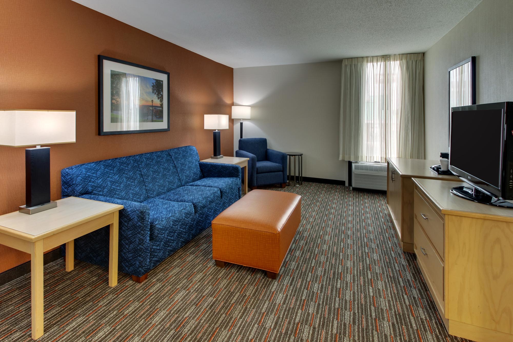 Pear Tree Inn Cape Girardeau West - Two-room Suite Guestroom