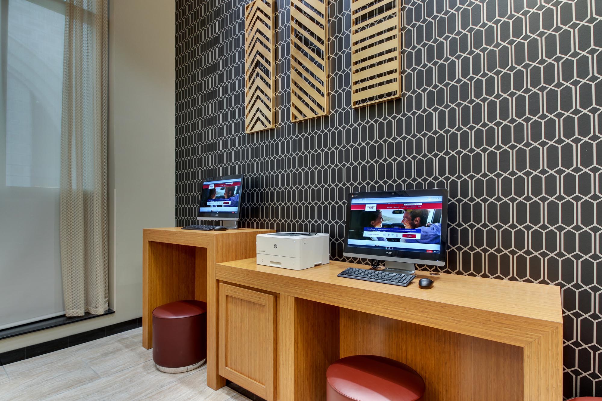 Drury Plaza Hotel Milwaukee Downtown - 24 Hour Business Center