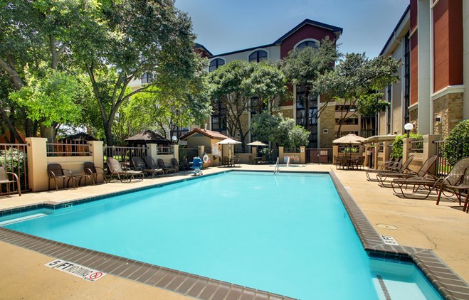 Drury Plaza Hotel San Antonio Airport