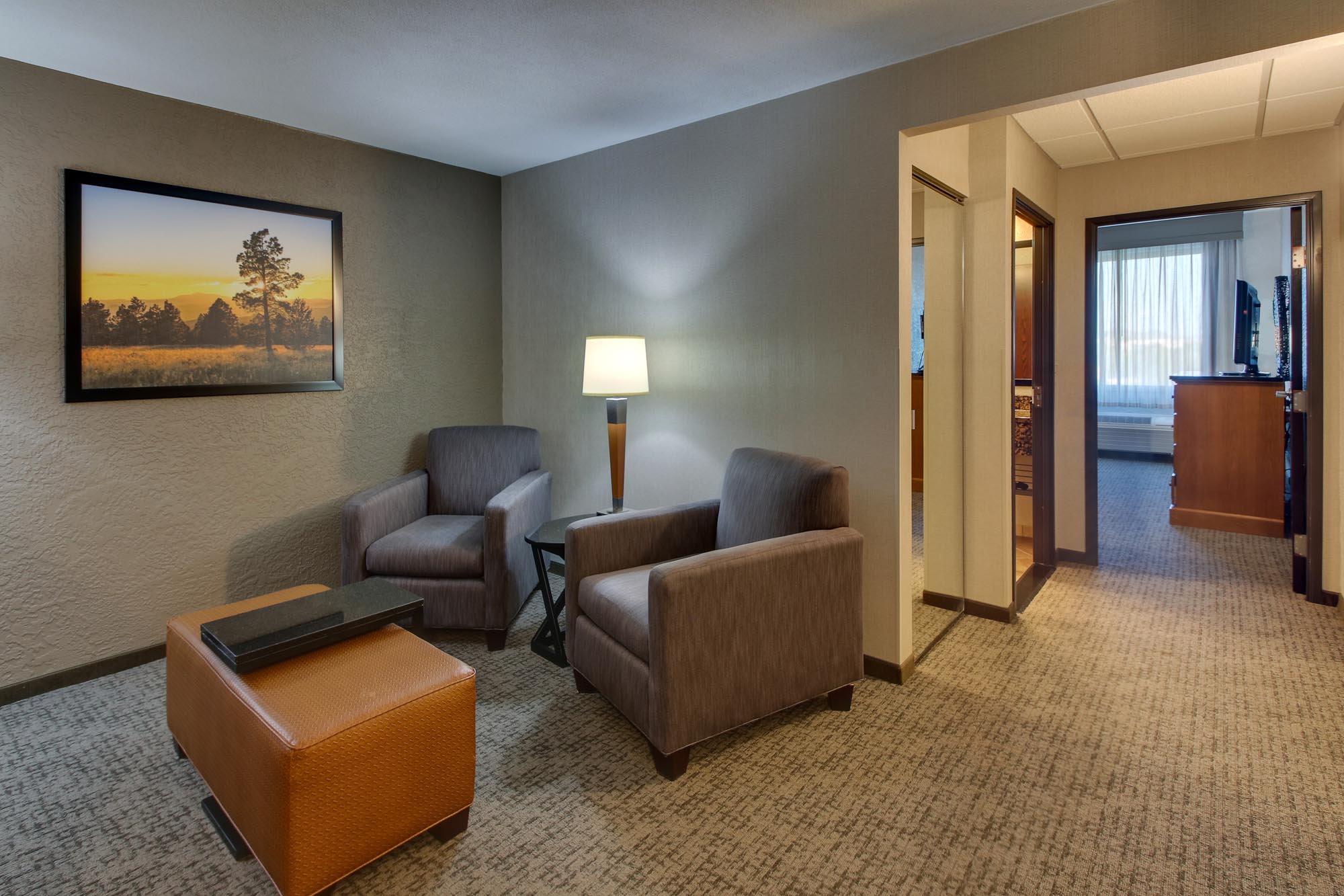 Drury Inn & Suites Phoenix Happy Valley - Deluxe King Guestroom