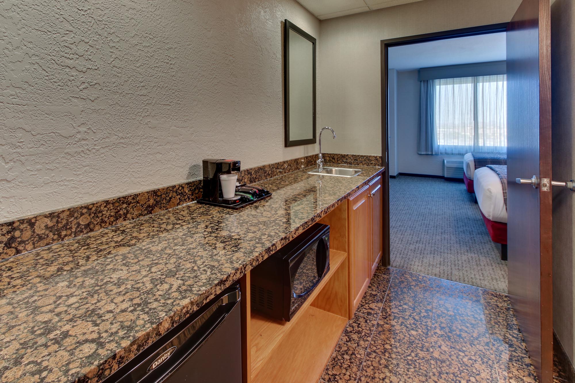 Drury Inn & Suites Phoenix Happy Valley - Two-room Suite Guestroom