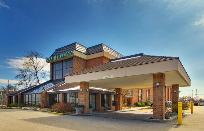 Drury Hotels - Pear Tree Inn St. Louis Airport