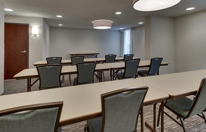 Pear Tree Inn St. Louis Airport - Meeting Space