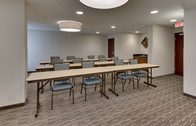 Pear Tree Inn St. Louis Airport - Meeting Space