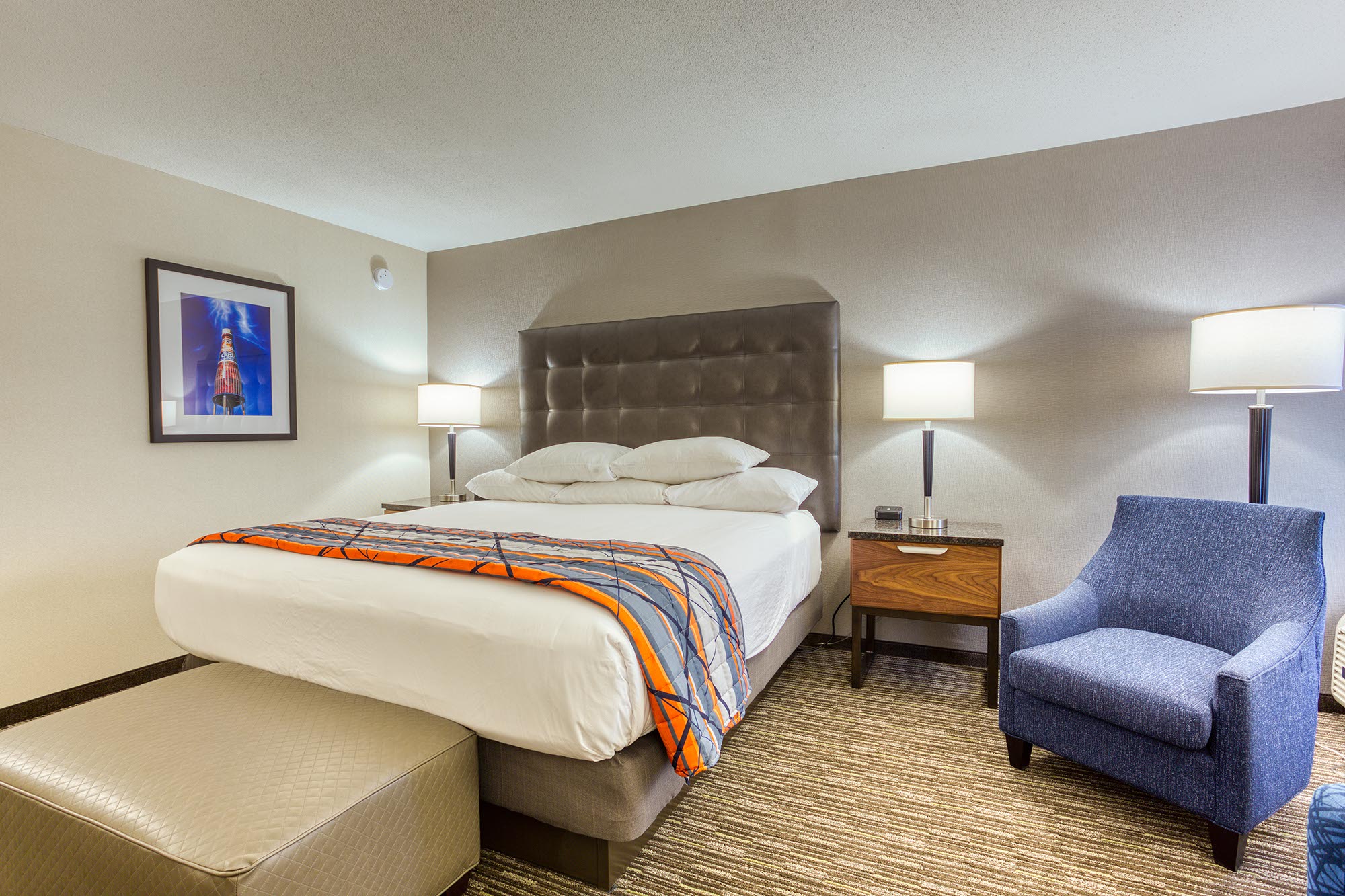 Drury Inn & Suites St. Louis Collinsville - Oversized King Room